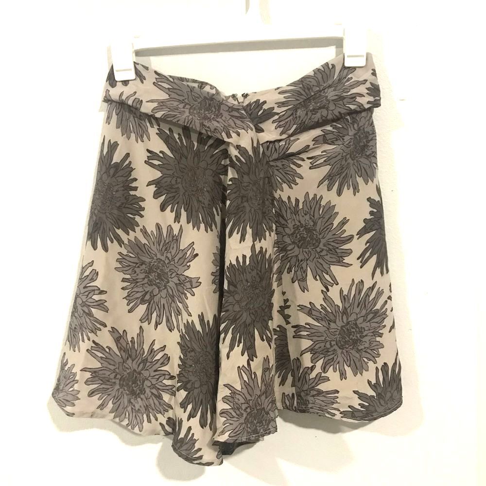 Love 21 Y2K skirt VTG asymmetrical hem brown floral grunge whimsy goth women SP